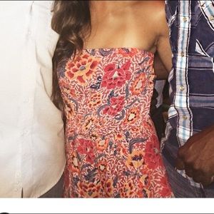 🌸SALE🌸 Billabong Printed Strapless Romper